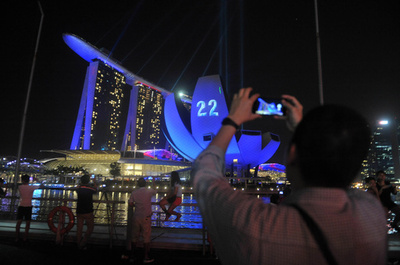 シンガポール観光局の「恥CM」、嘲笑の嵐でユーチューブから削除