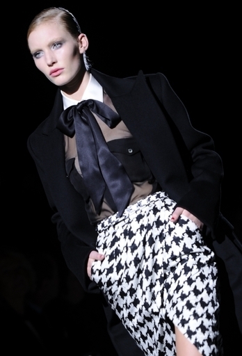 フェラガモ、株式25％をミラノ上場か