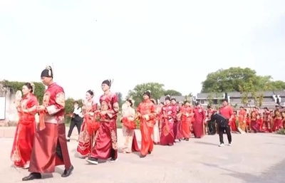 中国の大学 初めて婚姻サービスと管理の専攻課程を設置