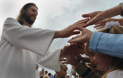 シベリアに現れた自称「救世主」、信奉者は4000人