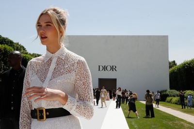 「ディオール」18/19年クチュール 来場ゲストをチェック