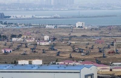 アザラシもキャビアも消える…カスピ海を襲う開発汚染と気候変動