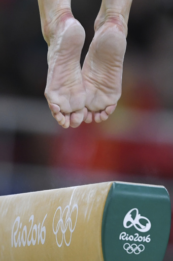 米体操連盟の元医師による性的暴行問題、3人の元選手が詳細語る