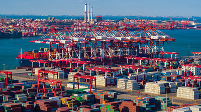 中国 米国を抜いて再びインド最大の貿易相手国に