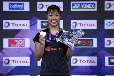 奥原が日本人初の女子単V、死闘制しリオの雪辱 世界バドミントン