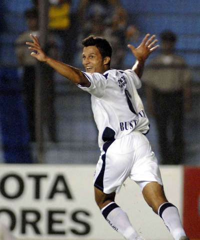 ＜サッカー 07リベルタドーレス杯南米選手権＞ベレス・サルスフィエル 1-0でエメレクに勝利 - エクアドル