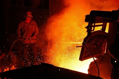 経産省事務次官、「セクター別アプローチ」推進姿勢を強調