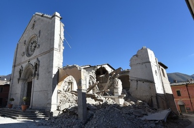 国際ニュース：AFPBB Newsイタリア地震、地盤が最大70センチ動く