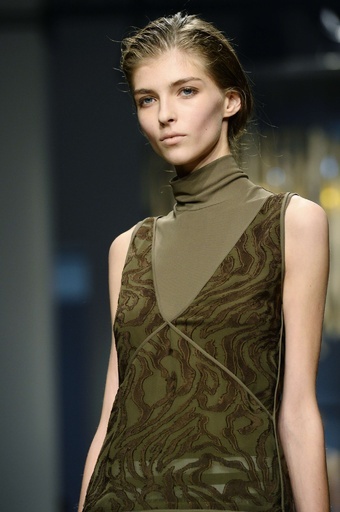 大人のリラックススタイル、「ダミール ドマ」15年春夏