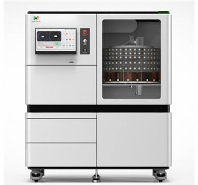 薬剤師に代わり錠剤を選ぶ韓国のロボット…「日本産より6倍速い」理由とは