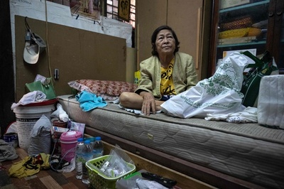 急速に進む高齢化、多数が極度の貧困の恐れ タイ