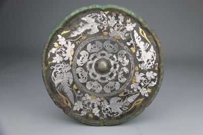 中国唐代の化粧鏡、むしろ高級美術品