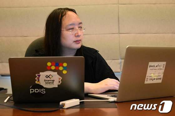 台湾のオードリー・タン（唐鳳）氏(c)news1