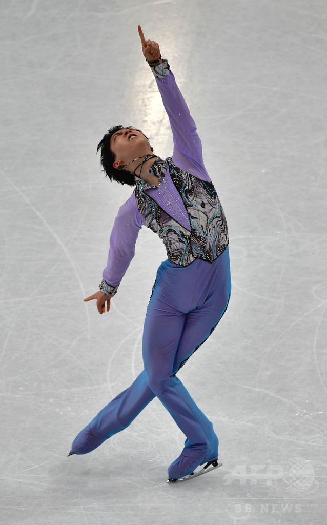 宇野が男子SP2位発進、羽生は5位 世界フィギュア