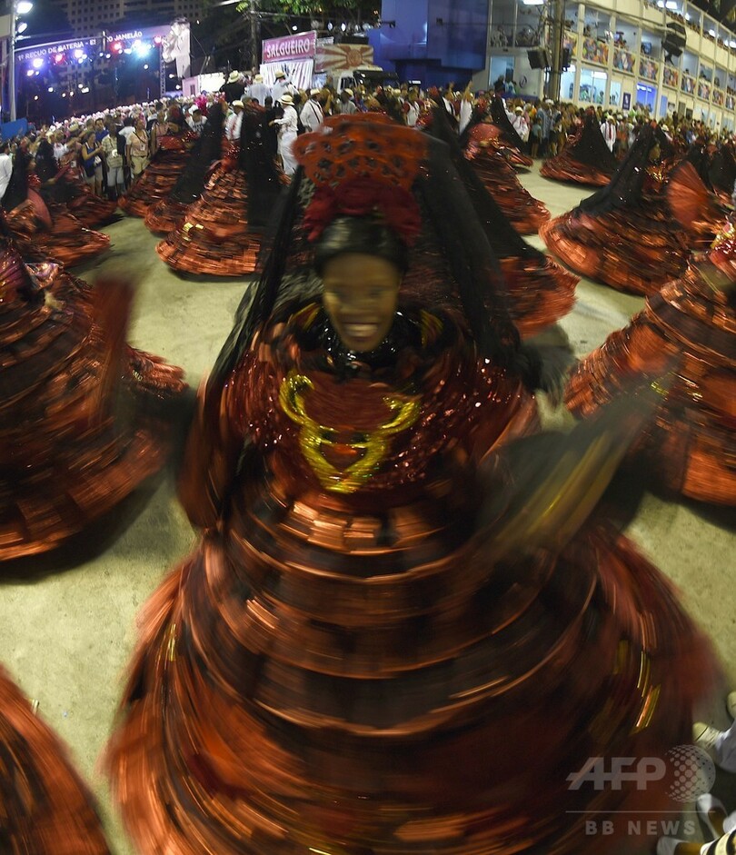 リオのカーニバル舞台裏、成功の秘訣は「規律」