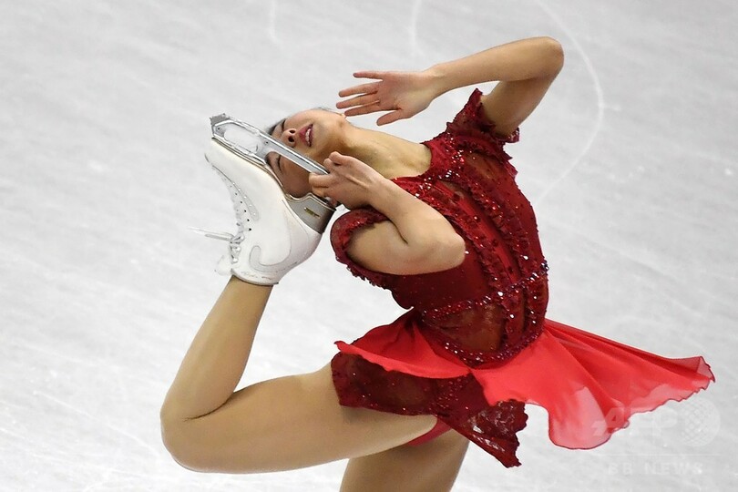 坂本が自己新で四大陸選手権女子シングル制覇、日本勢メダル独占