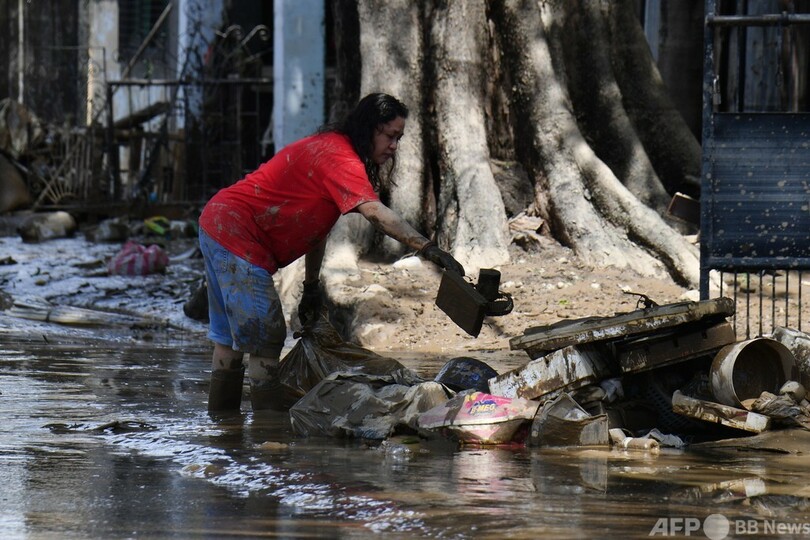 フィリピン、台風22号の死者27人に 最悪規模の洪水被害
