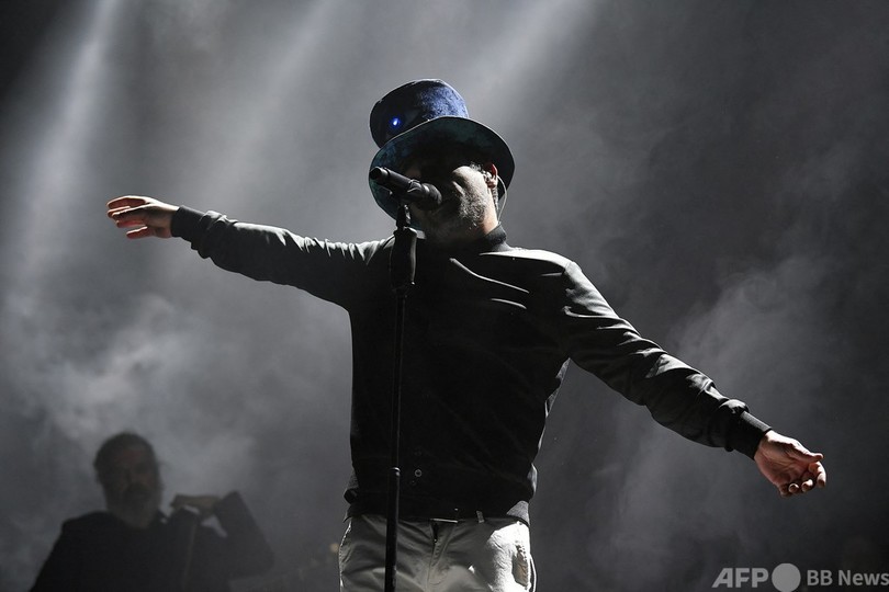 観客5千人のコンサート実験、コロナ陽性は6人 スペイン