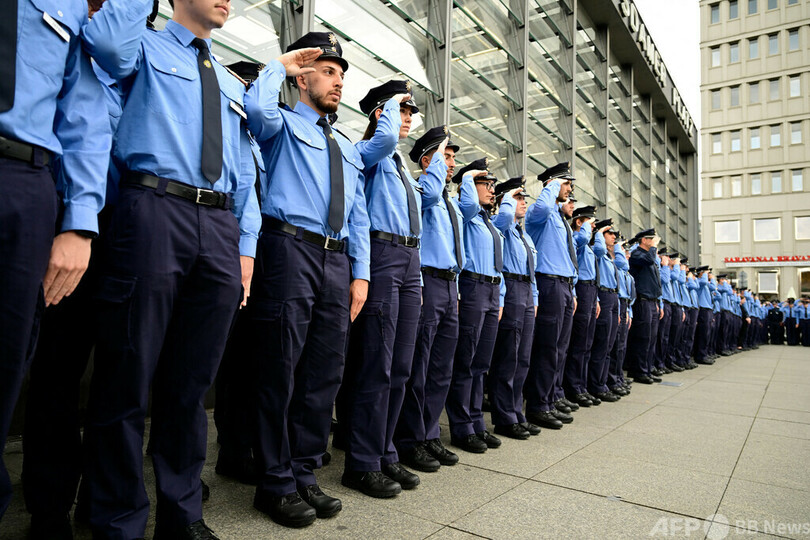 ドイツ、テロ行為賛美する外国人の強制退去を強化へ