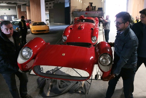 往年の名車がずらり 仏パリで見本市 写真34枚 国際ニュース Afpbb News