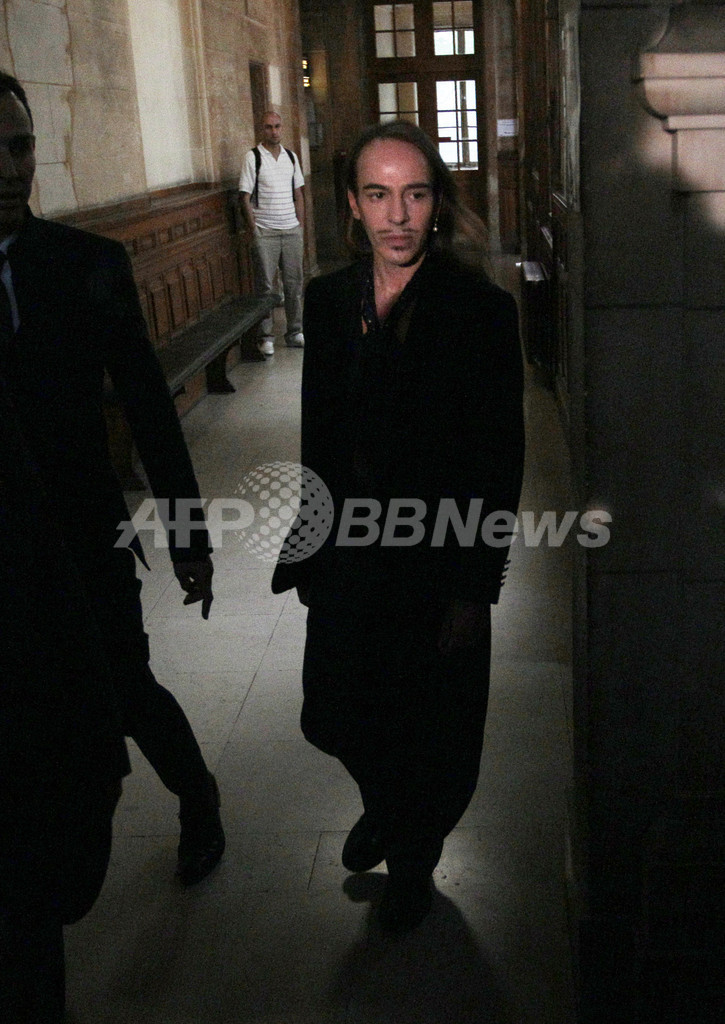 ジョン・ガリアーノ 騒動後初のインタビュー、栄光からの転落に「感謝」 ジョン・ガリアーノ 騒動後初のインタビュー、栄光からの転落に「感謝」