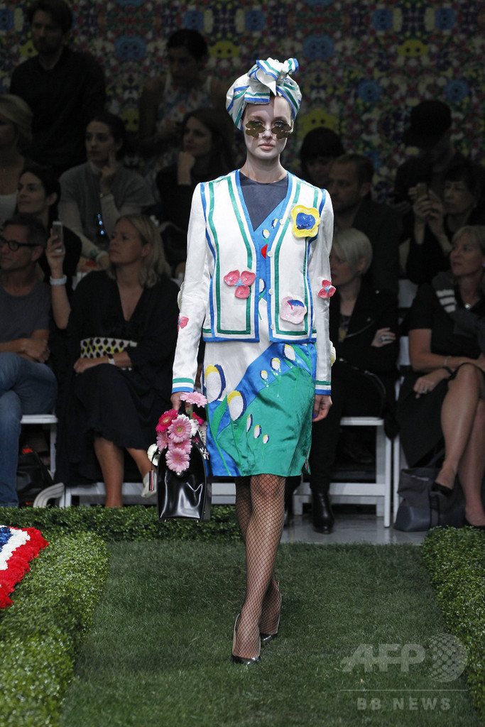 抑制と過剰の絶妙なバランス、「トム・ブラウン」15年春夏