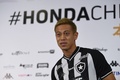 カンピオナート・ブラジレイロ（ブラジル全国選手権）1部ボタフォゴFRの入団会見に臨む本田圭佑（2020年2月8日撮影）。(c)Mauro Pimentel / AFP
