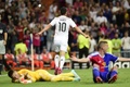 サッカー欧州チャンピオンズリーグ2014-15（UEFA Champions League 2014-15）グループB第1節、レアル・マドリード（Real Madrid）対FCバーゼル（FC Basel）。チーム4得点目を決め喜ぶレアル・マドリードのハメス・ロドリゲス（James Rodriguez、2014年9月16日撮影）。(c)AFP/JAVIER SORIANO