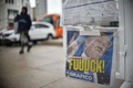 メキシコの首都メキシコ市で、米大統領選でのドナルド・トランプ氏の勝利を伝える新聞（2016年11月9日撮影）。(c)AFP/YURI CORTEZ