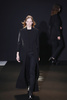 フランス・パリ市内で発表された「コスチューム ナショナル（CoSTUME NATIONAL）」13/14年秋冬コレクション（2013年3月3日撮影）。(c)AFP/PATRICK KOVARIK