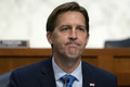 ネブラスカ州のベン・サス共和党上院議員（2020年10月14日撮影）。(c)Stefani Reynolds / various sources / AFP