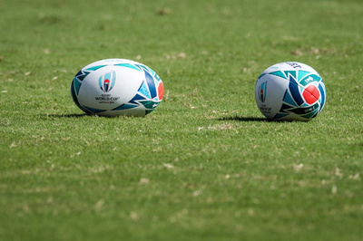 重傷のラグビー選手、新型コロナ患者増で退院強いられる