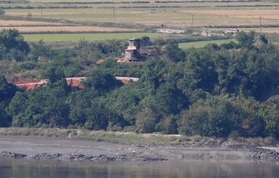 北朝鮮、韓国とつながる道路・鉄道を「恒久的に遮断」