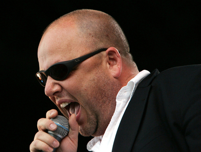 ドイツの野外音楽フェス「ハリケーン・フェスティバル」にフランク・ブラックら登場