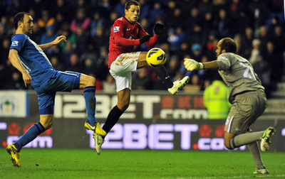 マンチェスター・ユナイテッド、エルナンデスとV・ペルシーの活躍で快勝