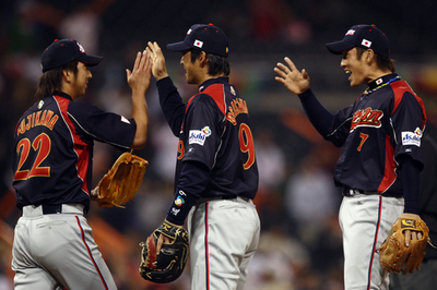 日本 韓国を下し1組1位で準決勝へ、第2回WBC