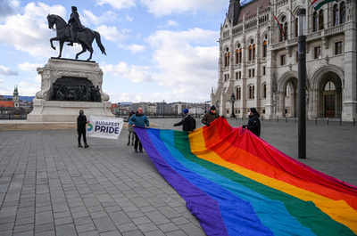 欧州委、ハンガリーを提訴 反LGBTQ法めぐり