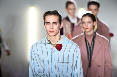 デヴィッド・リンチのアートワークから着想、「クリスチャン・ダダ」18/19年秋冬メンズ