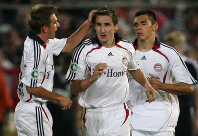 バイエルン 3部のブルクハウゼン相手に辛勝