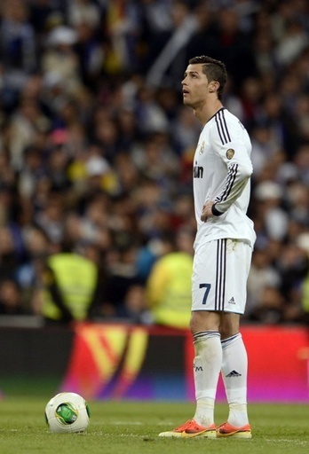 ロナウド、ツイッターでレアル退団を示唆