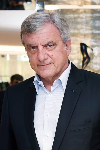 ディオールCEO、シドニー・トレダノ退任