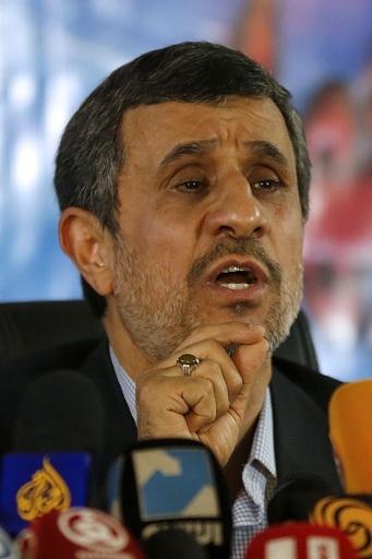 イラン大統領選、アフマディネジャド氏が立候補届け出