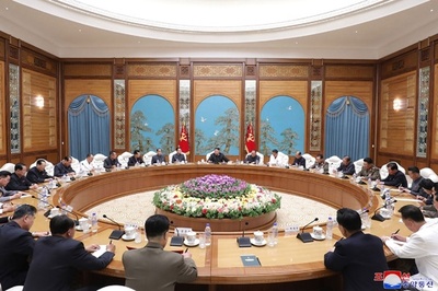 金正恩氏、経済立て直しの「80日戦闘」指示