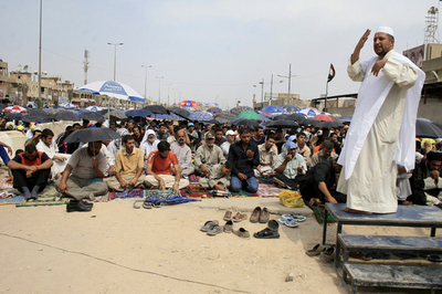 バグダッドで米軍と武装組織が衝突、子供2人含む10人が死亡か