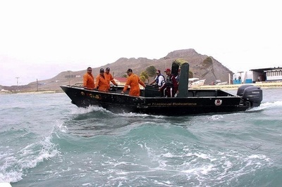 ミッソーニ経営者搭乗の小型機、海中で発見 ベネズエラ