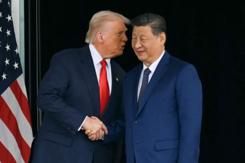 首脳会談後、握手するトランプ米大統領と中国の習近平国家主席(c)AFPBB/news1