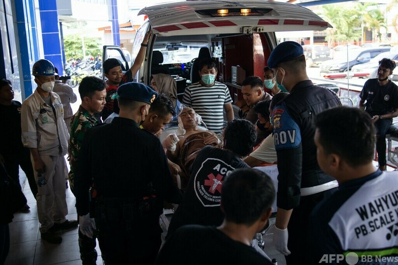 中国資本のニッケル工場爆発、インドネシア人従業員が環境改善求めデモ