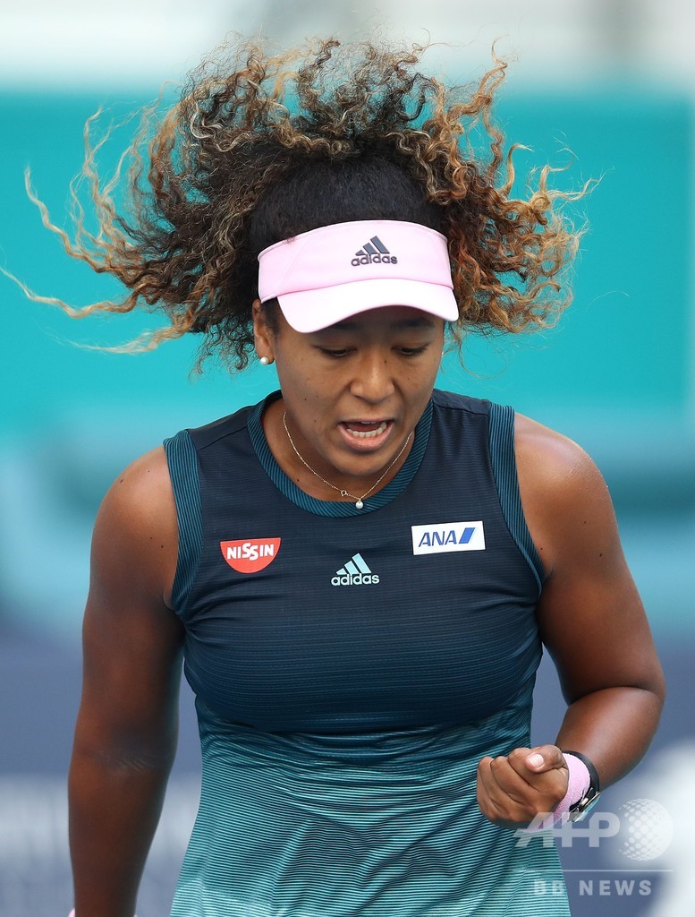 勝ち急いだ大坂が反省「未熟だった」、逆転負けに落胆 マイアミOP