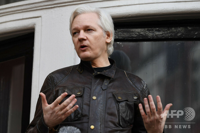 英、アサンジ容疑者を逮捕 米国が引き渡し要請