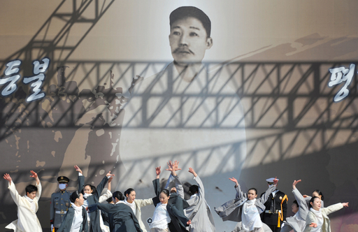 伊藤博文暗殺の安重根没後100年、ソウルで追悼式典 写真4枚 国際 伊藤博文暗殺の安重根没後100年、ソウルで追悼式典 写真4枚 国際